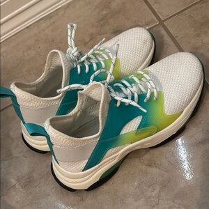 Steve Madden men’s sneakers